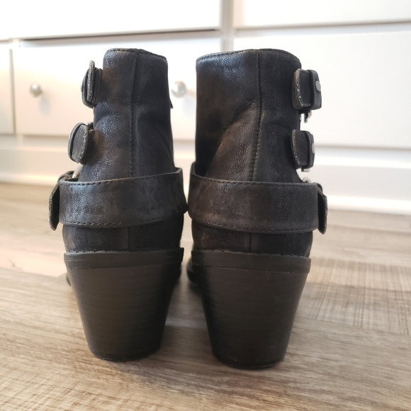 Ruff Hewn Dikson Black Buckled Ankle Boot - Picture 8 of 12